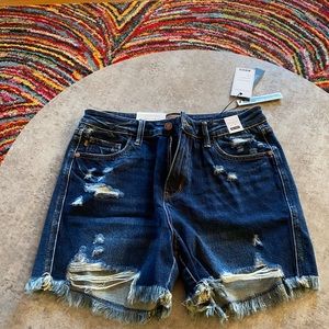 NWT rigid front high waist Judy blue shorts